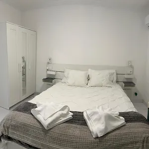Linda 17b Villa